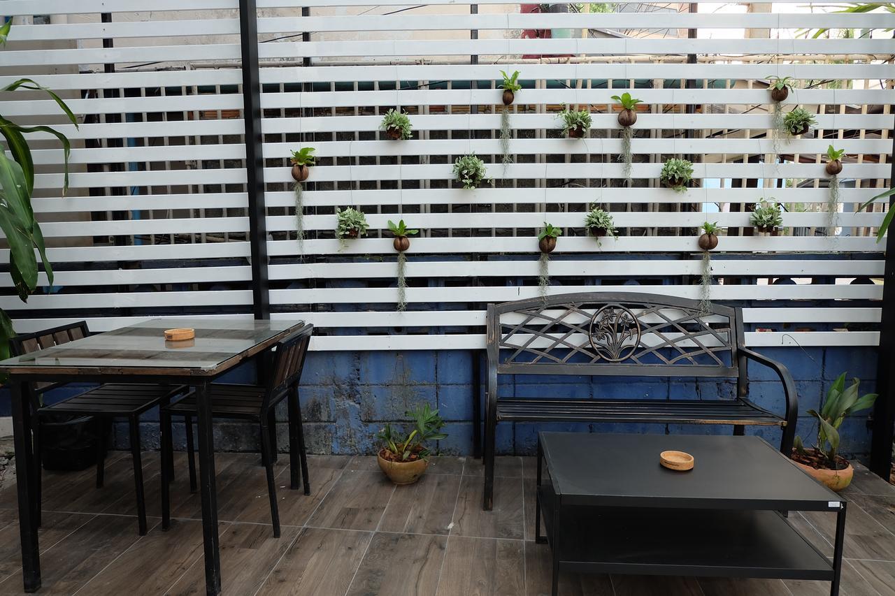 צ'יאנג מאי F Plus F Hostel מראה חיצוני תמונה
